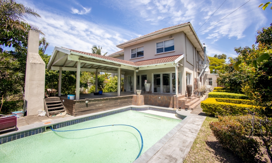 5 Bedroom Property for Sale in Berea Eastern Cape